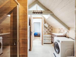 Maisons de vacances Holiday Home Maison de Plumeliau by Interhome : photos des chambres