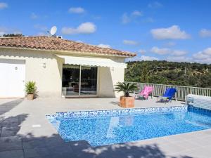 Maisons de vacances Holiday Home Jardins de Camille by Interhome : photos des chambres