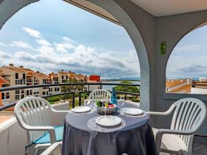 Apartment Dominica-8 by Interhome