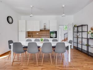 Holiday Home Vujuša by Interhome