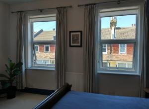 Charming 2-Bed Home in Eastbourne near seafront