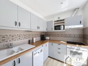 Appartements Spacieux 1 Chambres avec Terrasse, 50m de la Plage : photos des chambres