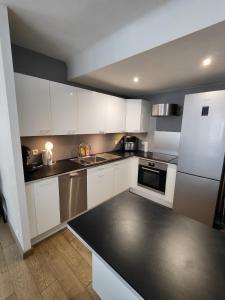 Appartements Center of Lille, spacious & cozy apartment : photos des chambres