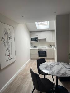 Modern 1 bed apartment in central Leeds