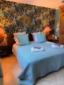 B&B / Chambres d'hotes La Bastide des Romarins : photos des chambres