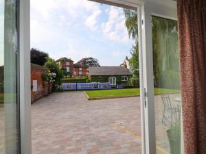 The Canalside Cottage