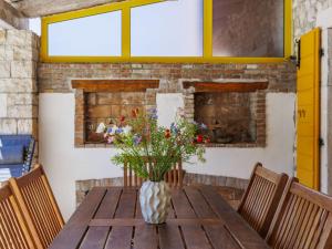 Holiday Home Villa Puntarina by Interhome