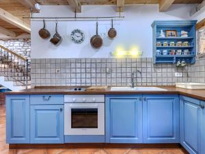 Holiday Home Villa Puntarina by Interhome