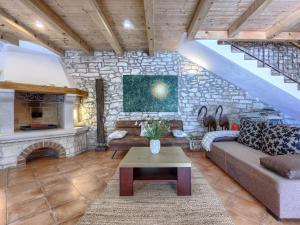 Holiday Home Villa Puntarina by Interhome