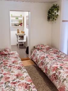 In the center of Bodo, near the airport and the port to the Lofoten Islands, there is free coffee