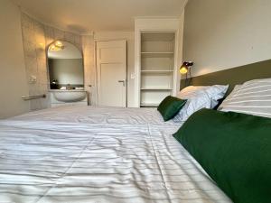 Apartment Beach House Westkapelle 105-3 by Interhome