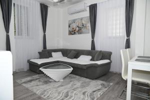 Apartmani BB Stijacic - Ubytování bez kategorie ve městě Trebinje