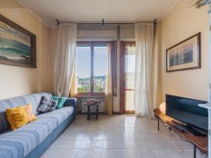 Apartment Caprifoglio by Interhome