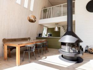 Holiday Home Lagunen Villa 2 by Interhome