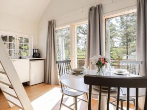 Holiday Home Myckla by Interhome