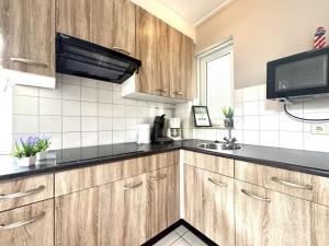 Apartment Boszicht 3 by Interhome