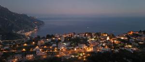 Portico Del Paradiso