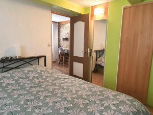 Maisons de vacances Maison catalane au coeur d-Argeles-sur-Mer, Wi-Fi, proche plage - FR-1-753-33 : photos des chambres