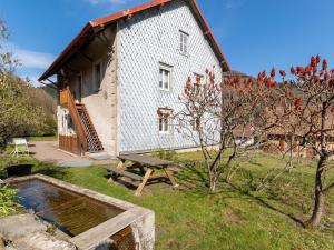 Gîte éco au pied des montagnes, proche du Ballon de Servance - FR-1-583-449