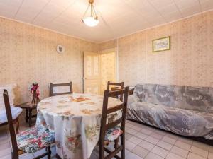 Maison de charme à Fougerolles, idéale pour curistes - FR-1-583-397