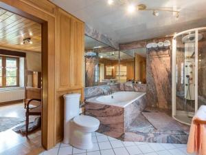 Charme Authentique au Moulin de Saphoz avec Grand Jardin - FR-1-583-499