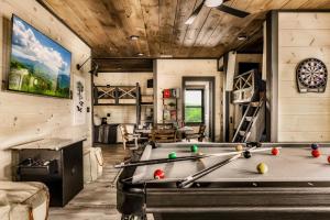 Smith Creek Resort Rooftop Cabins