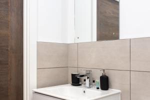 Modern Studio Near Old Trafford Stadium