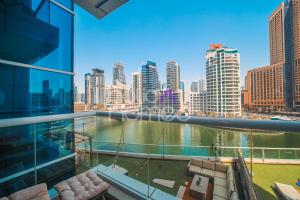 Stylish 2BR in Continental Tower Dubai Marina
