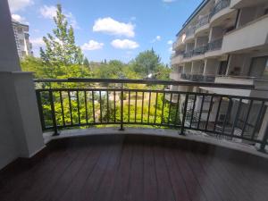 СПА Апартаменти за ГОСТИ Затворен комплекс ЕМЕРАЛД