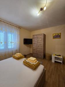 Antonio rooms