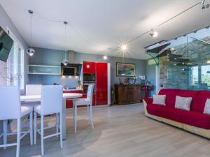 Holiday Home Garden by Interhome