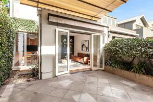 The Ivy (With Car Parking)