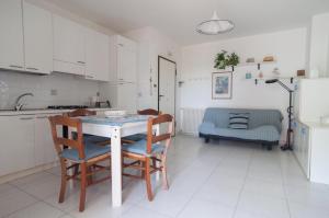 Casa Lina- vista mare con posto auto privato