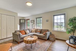 Family Getaway w Lake Access in Lebanon!