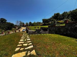 Nias Farm