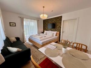 Apartments Sunnseitn by Gerrit & Herfried