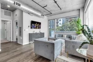 Sun and Culture St Pete 2BR Next to the Action - 4hvězdičkové hotely ve městě St Petersburg