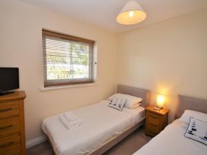 2 Bed in Brixham BX081