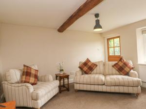 Cottage Round TCorner