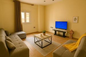 Stylish 2BR Flat - El Shorouk, Near Madinaty