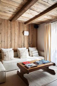 Les Chalets de la Source 3 - Luxe - Skis aux pieds - 12 personnes : photos des chambres