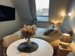 Nida & Sunrise *Self Check-In*