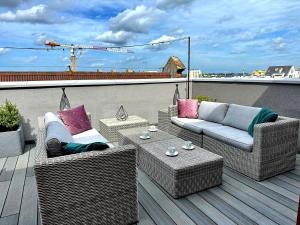 Waterlane Penthouse I Pool I Panoramic View