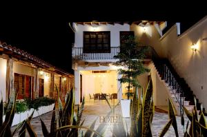 Hotel Madera y Tierra