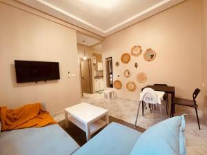 Relax Family 05 - Cozy Entire Apartment in City Center