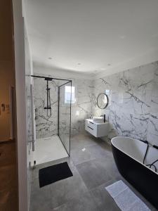 Entire place, fully air-conditioned