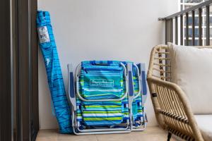 Waikiki Banyan - Nicely Remodeled, 5mins to the Beach & Free Parking