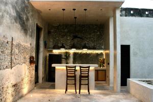 CASA TAMA in La Ermita, Mérida Center with pool
