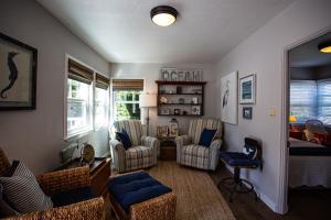 Cambria Gnome Home Monthly Only