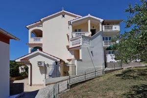 Apartment Lopar 14804a